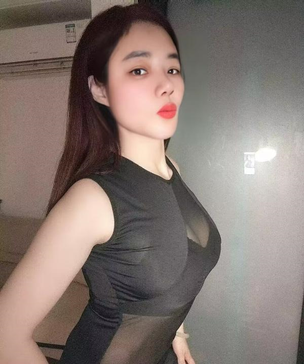 三通颜射内射吞精