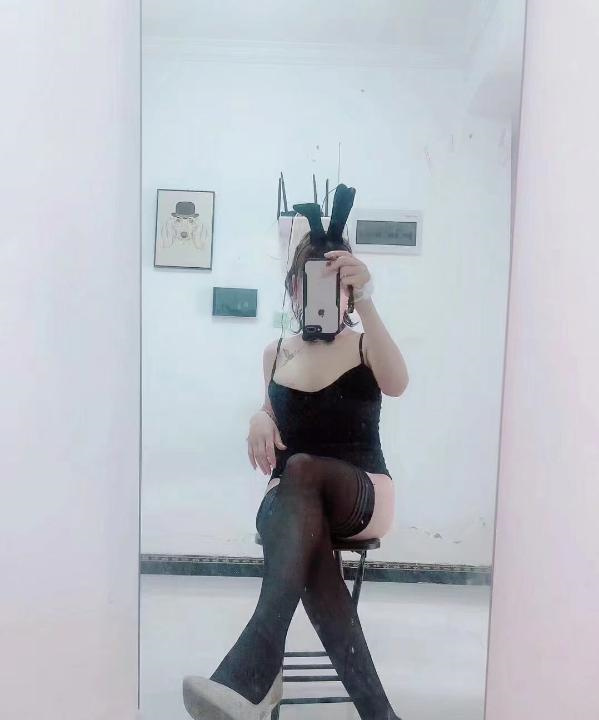 明月路少妇