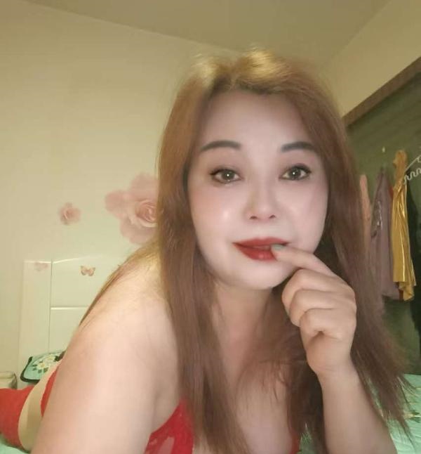 沙坪坝骚熟女