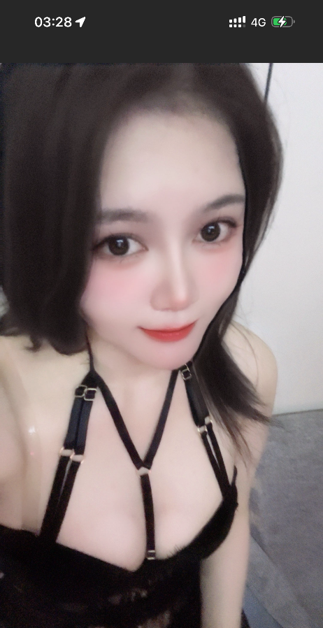 惠城惠港翘臀美女美琪