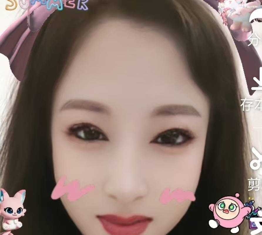 桂林北站附近气质少妇