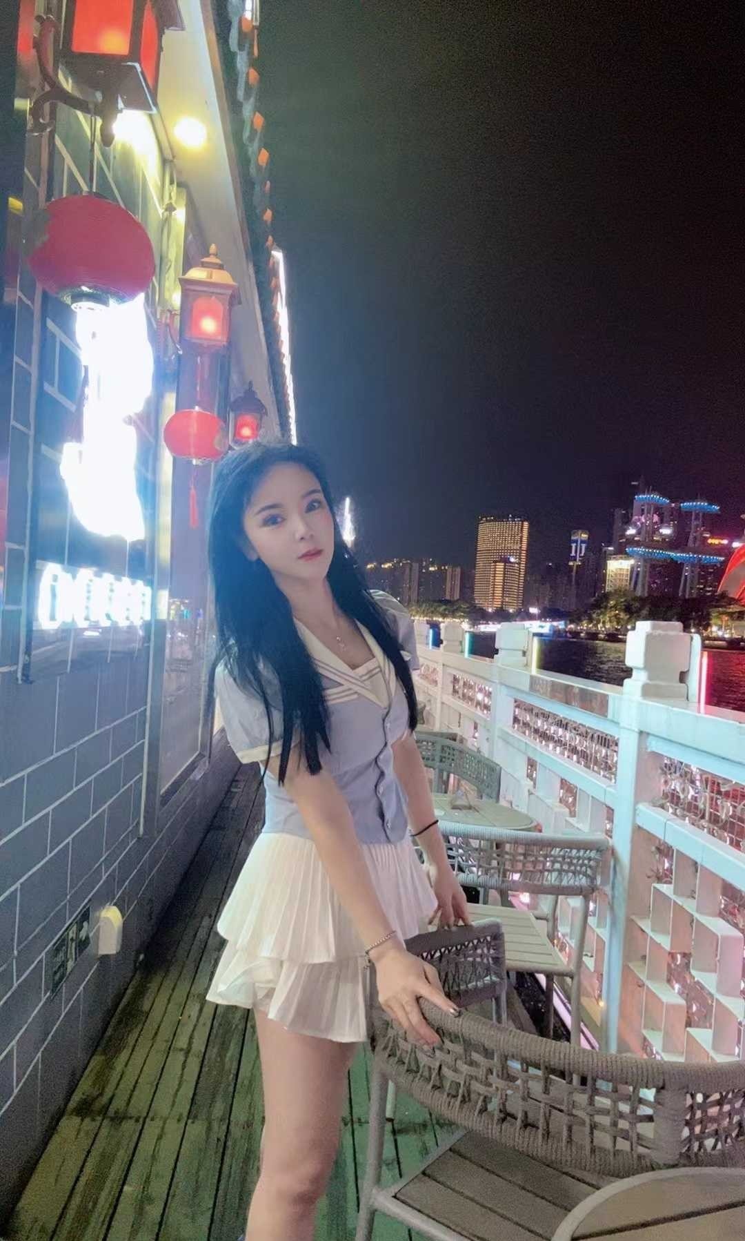 白云性感尤物米儿
