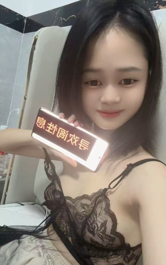 拱墅嫩妹小不点