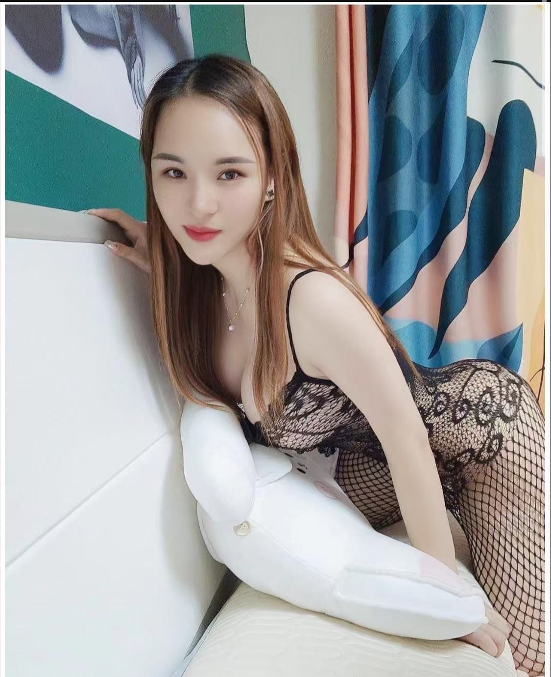 制服御姐圆圆