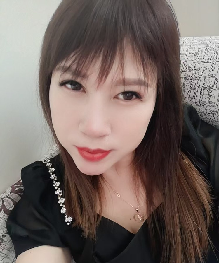 包百少妇