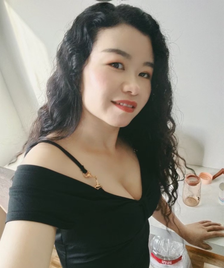 成华人妻星儿