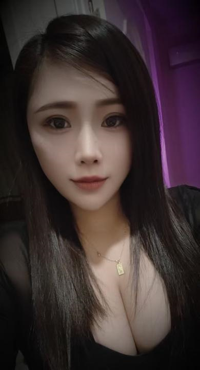 滨海新区大胸颜值妹子