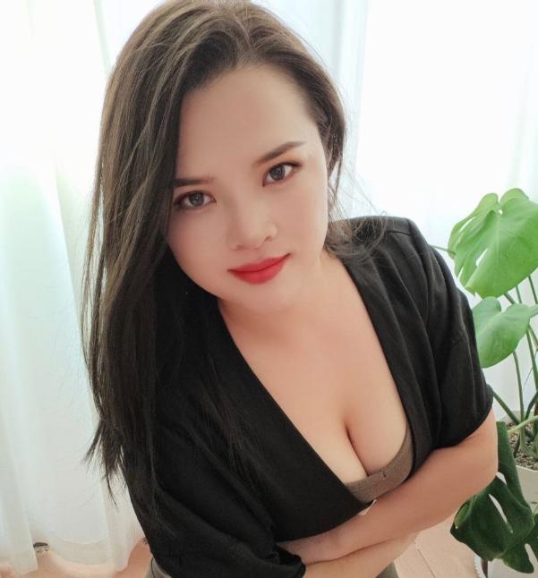 福田肉感十足骚熟女