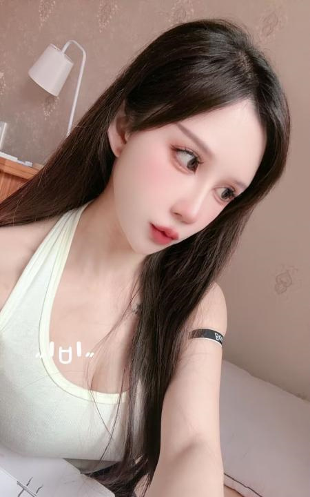 滨江尤物小星星
