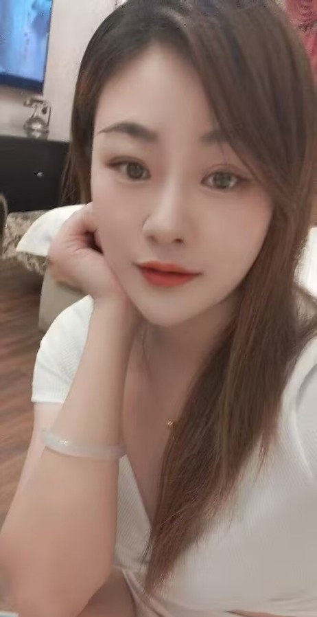 邻家少妇依依