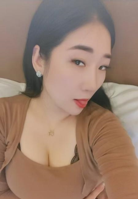 重庆妹子火辣身材