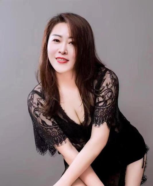 宝安骚货熟女