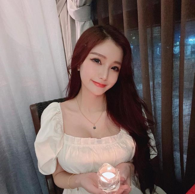 苏州美女月月