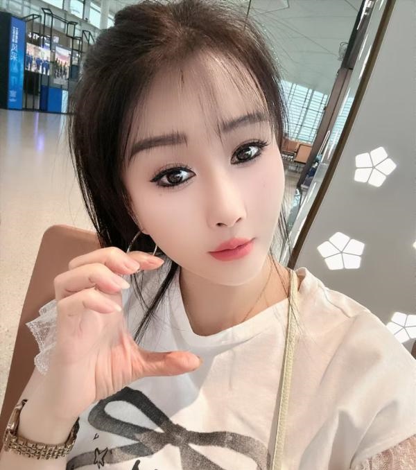 罗湖大奶琪琪