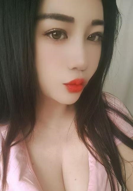 丰满轻熟骚妇