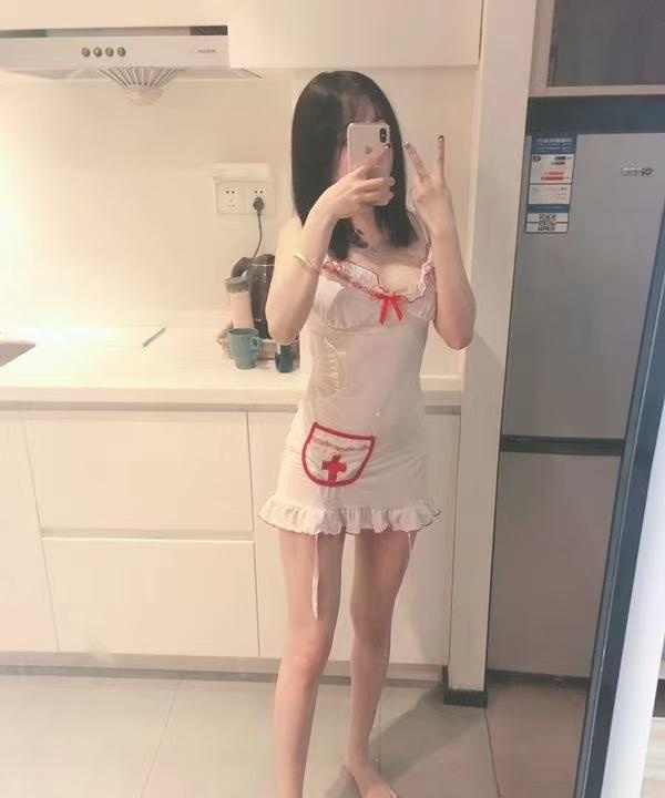 迷人可爱的女孩