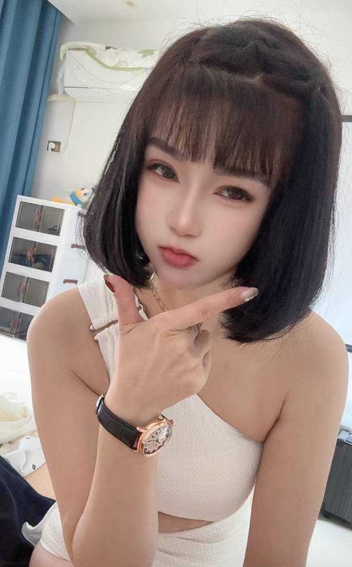 体验模特姐姐白云木子