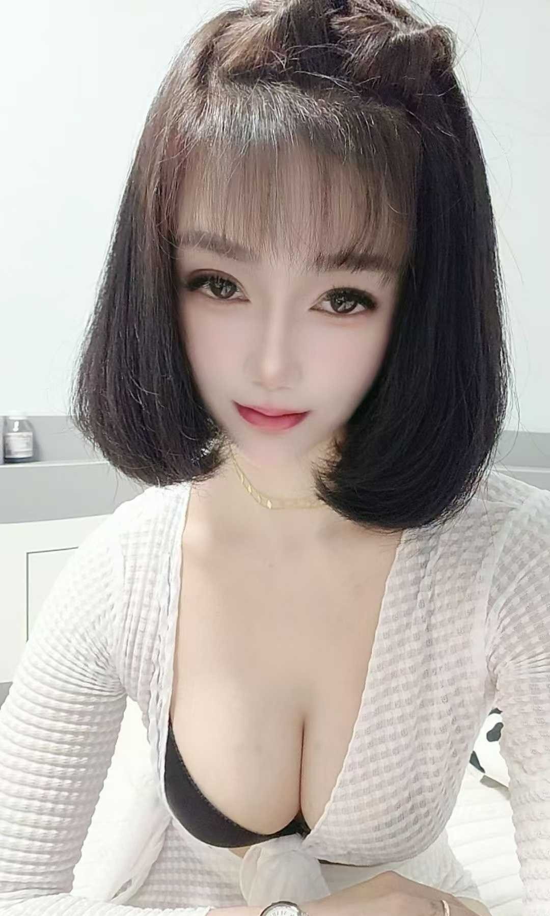 体验模特姐姐白云木子