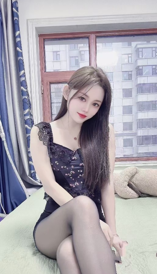 水很大妹子