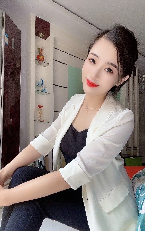 长腿风骚老师