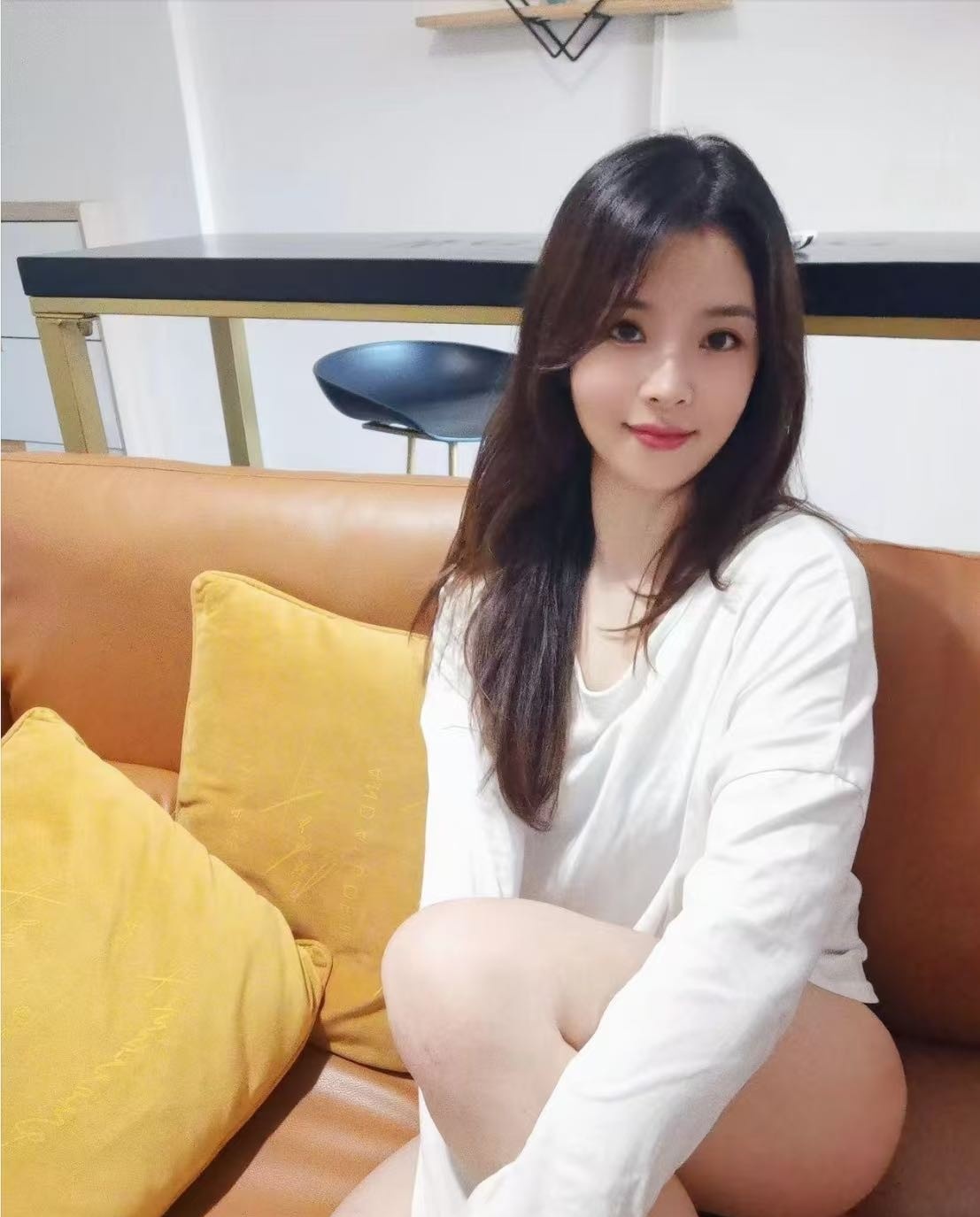奶茶妹雨桐