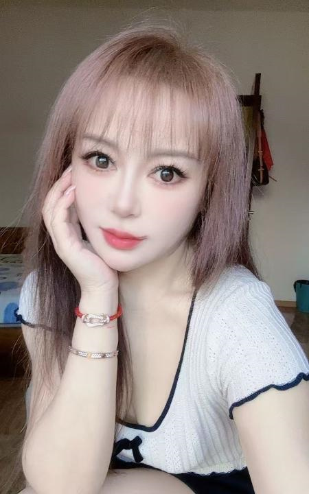 武侯妩媚女人媚儿
