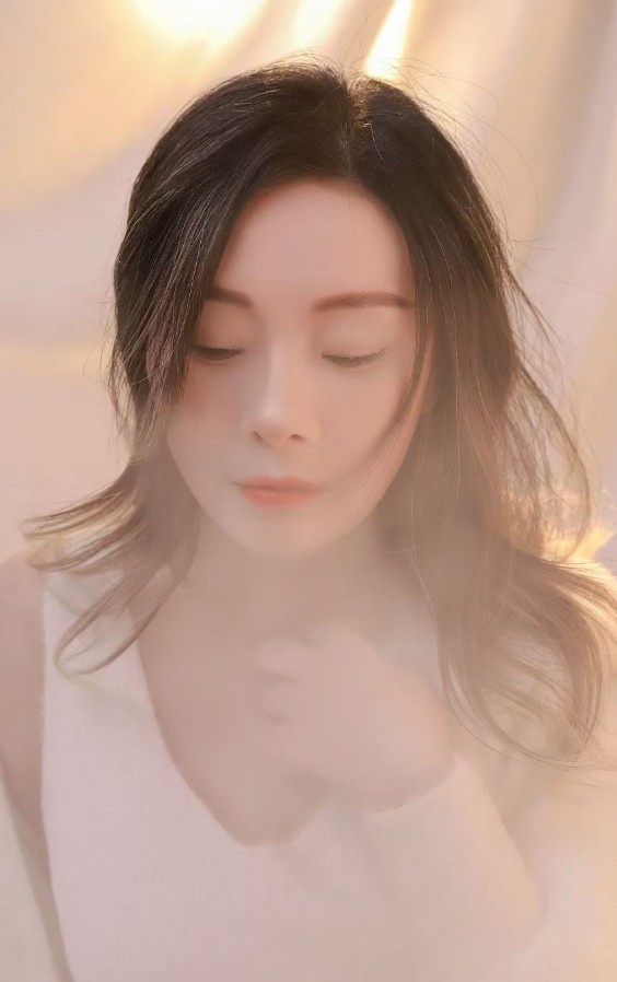 爱舌吻漫游少妇