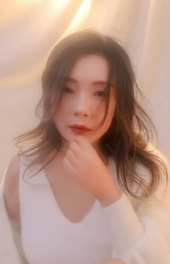 爱舌吻漫游少妇