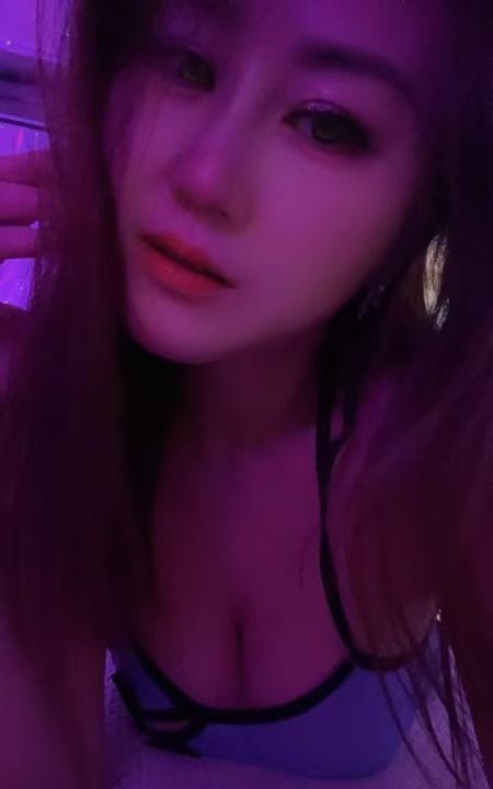 风骚大奶妩媚娘