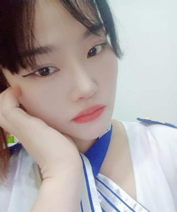 骚逼少妇朵朵