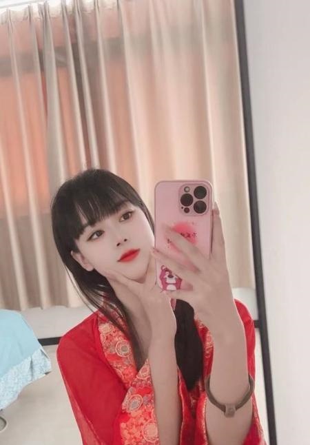 南山西丽小巧嫩妹