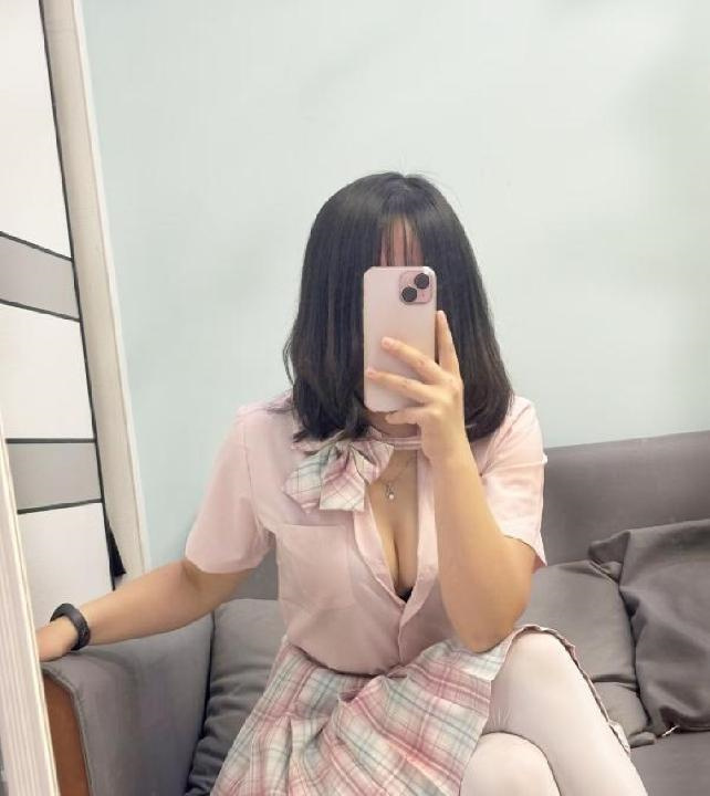 coser萝莉球球