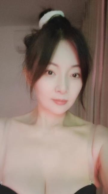 钟楼区大胸美女