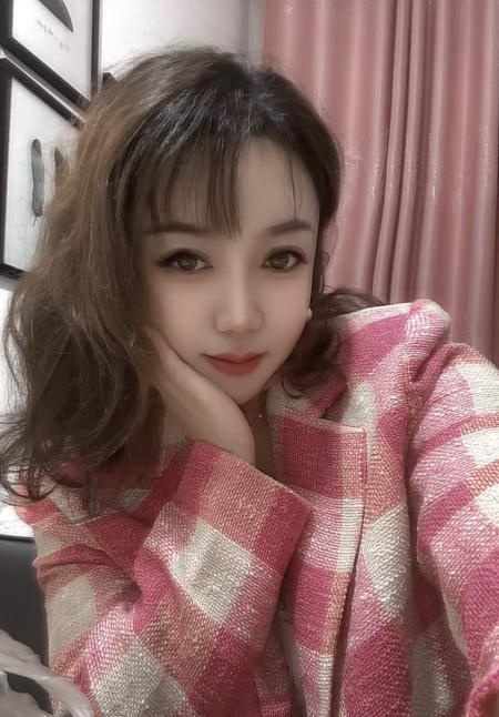 吴江财务妹子