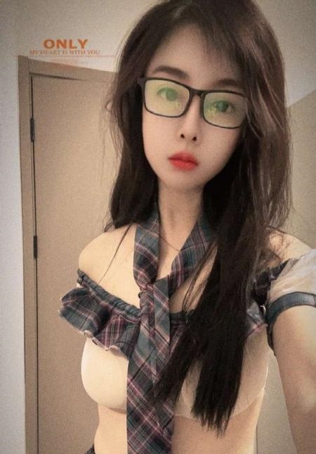 绝美小可爱