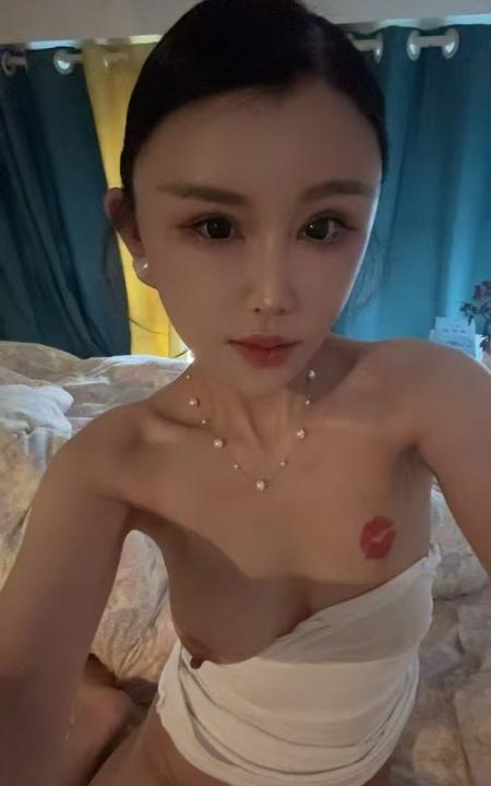 长腿风骚御姐