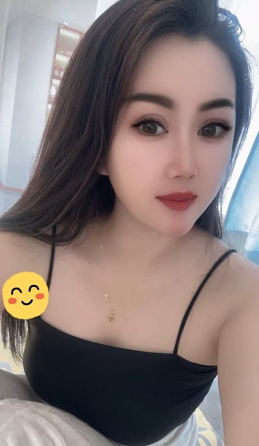 武汉  大奶熟女姐姐