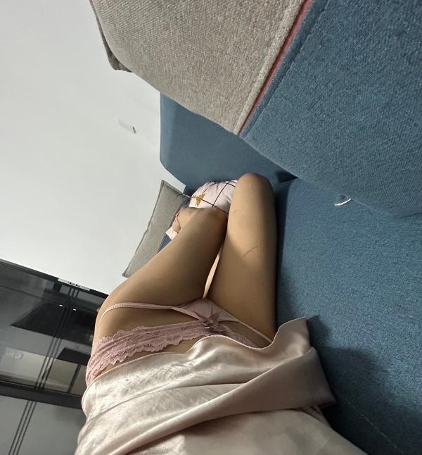 东莞大长腿艾薇儿