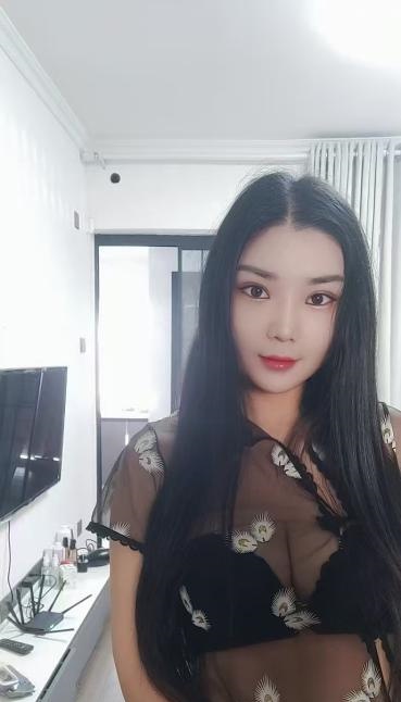 宝安妖娆翘臀倩倩
