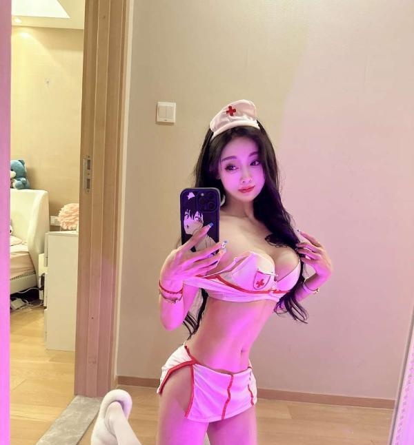 性感年轻妹子