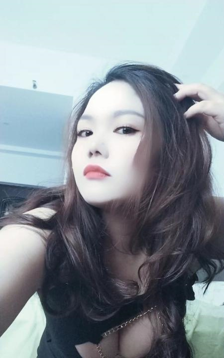 光谷大胸e妹