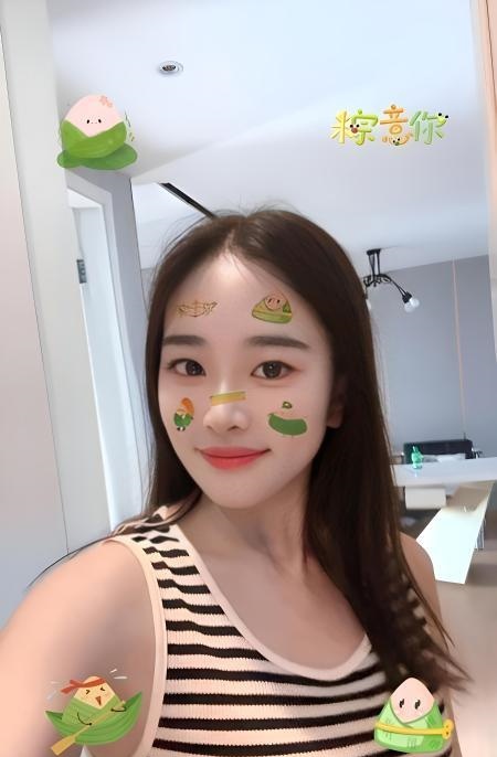 太原粉乳小野猫