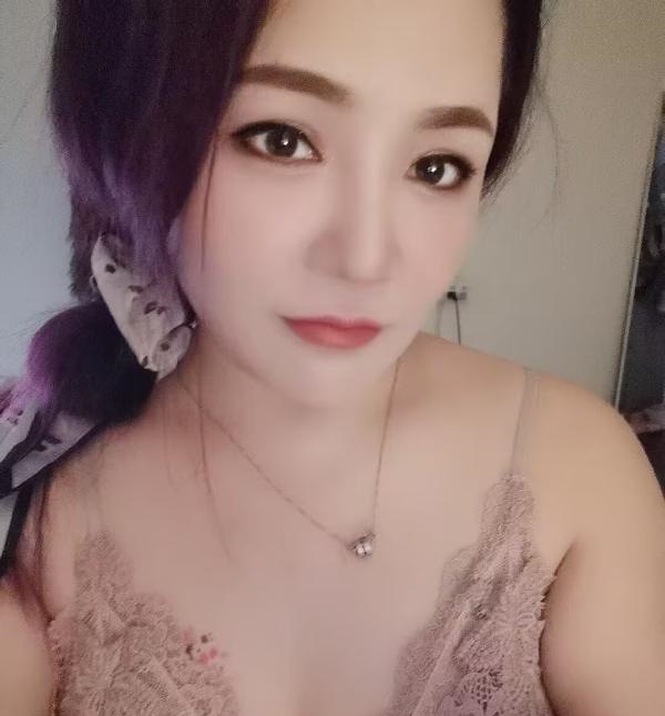 南京湖南路小美女