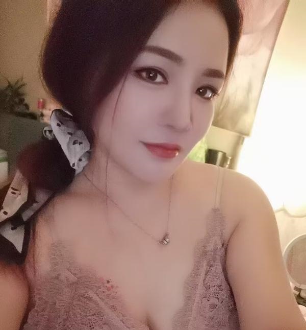 南京湖南路小美女