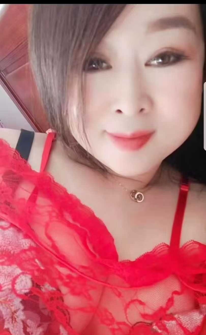 见了就想往死里操的淫荡骚妇