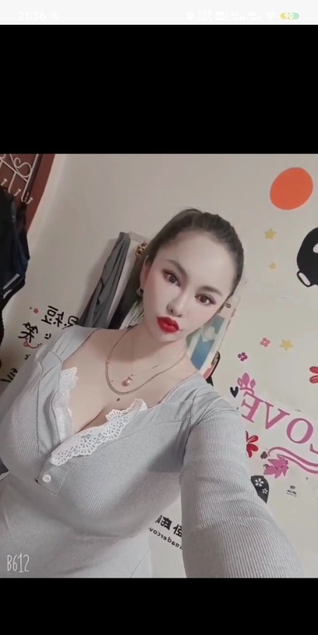 大胸大屁股