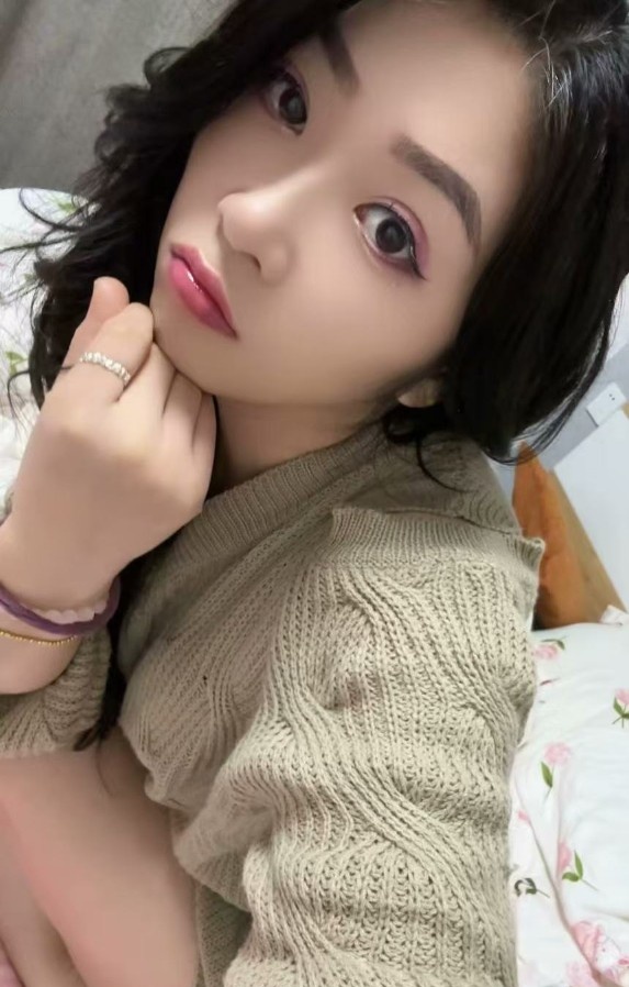 沈北新人莉莉