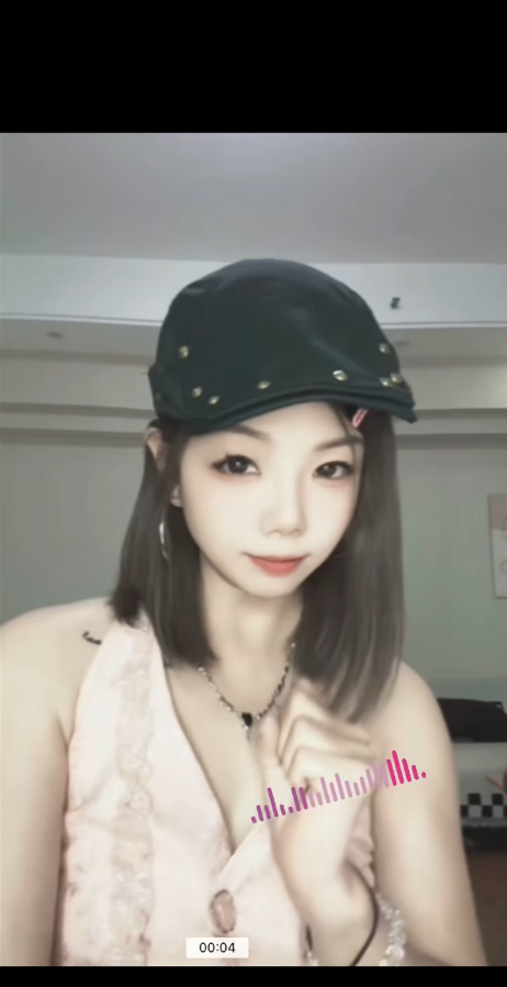 服务系性感美女