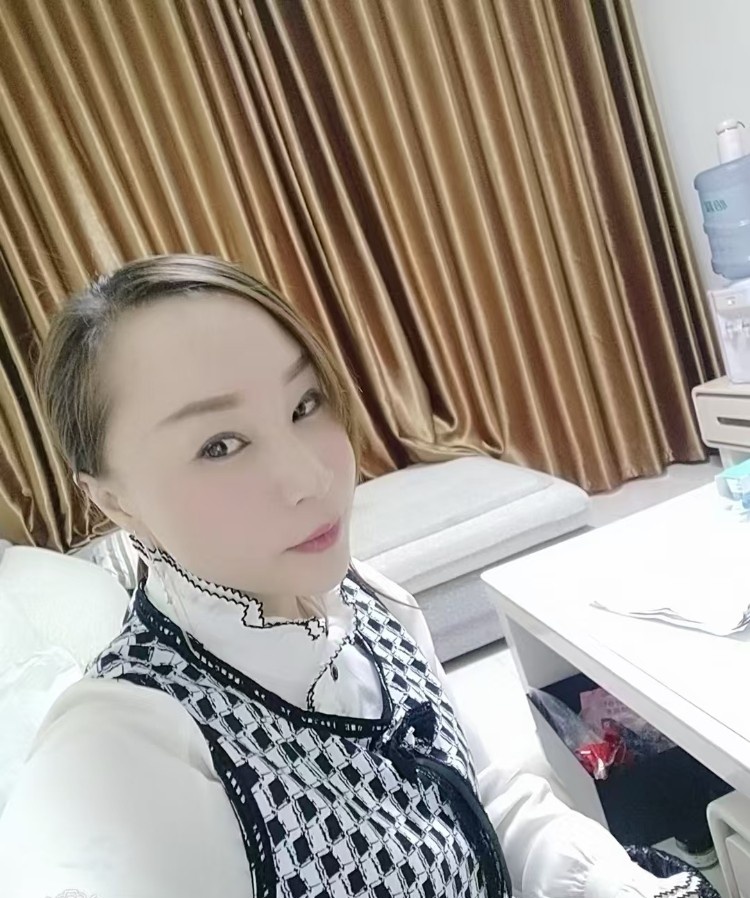 武侯服务少妇