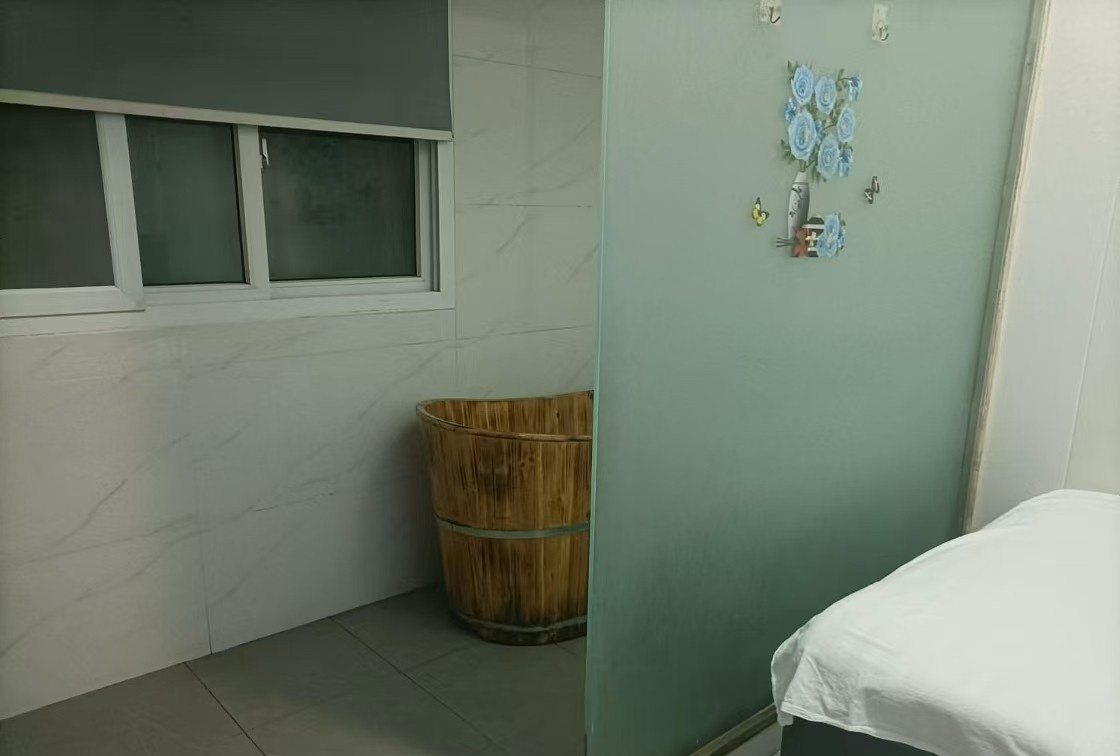 刺园路一段按摩保健